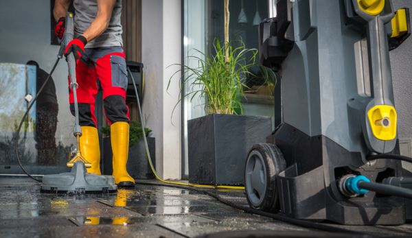 Commercial Pressure Cleaning in Terre Haute