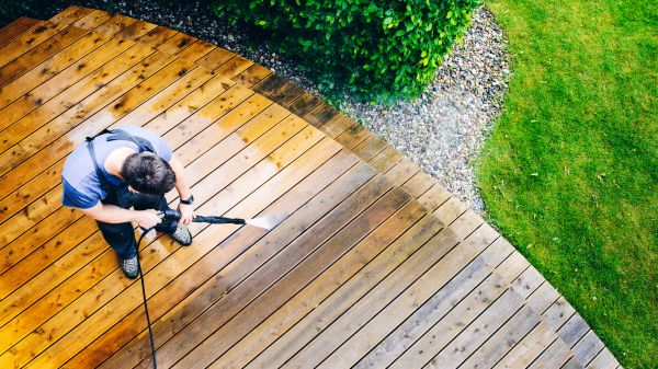 Deck Pressure Cleaning in Terre Haute