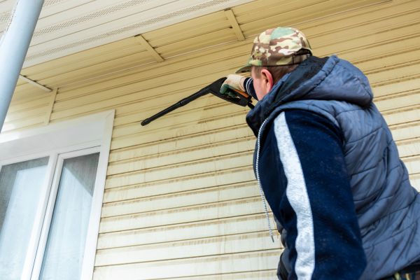 Vinyl Siding Pressure Cleaning in Terre Haute