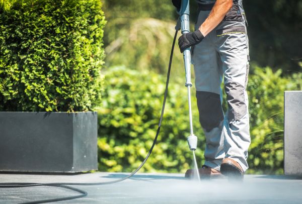 Patio Concrete Cleaning in Terre Haute