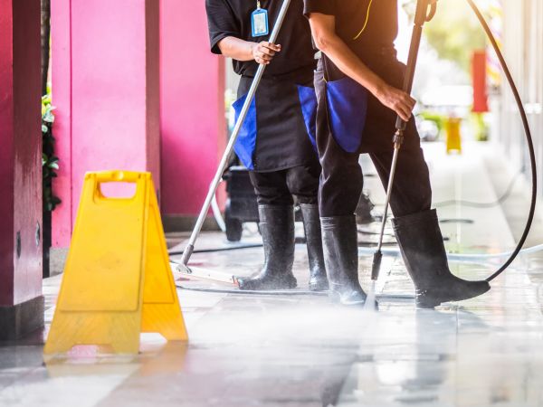 Store Powerwashing in Terre Haute